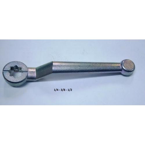 VALVE HANDLE